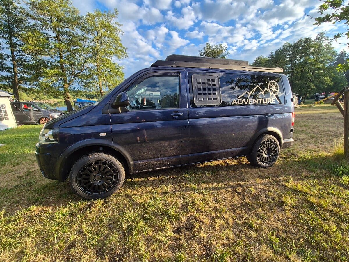 2010 Volkswagen CARAVELLE - 7