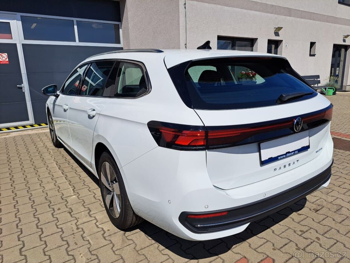 Volkswagen PASSAT - 7