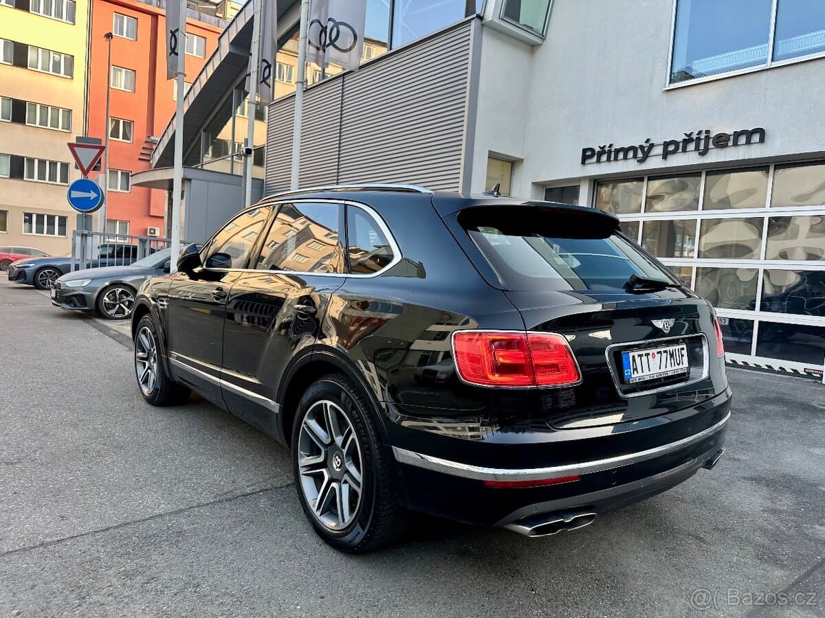 2018 Bentley BENTAYGA - 7