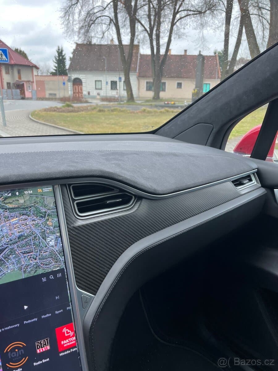 2016 Tesla MODEL X - 7