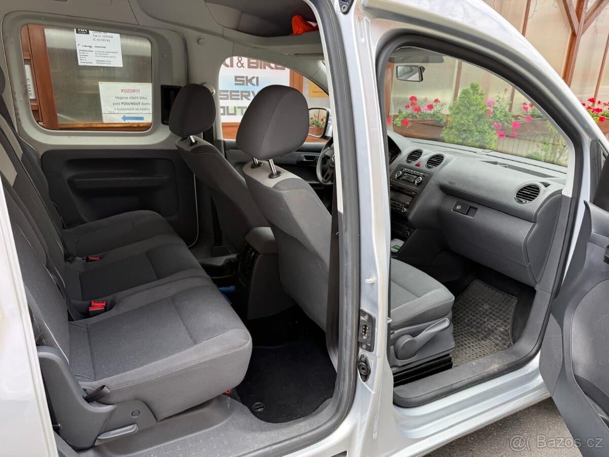 2011 Volkswagen CADDY - 7