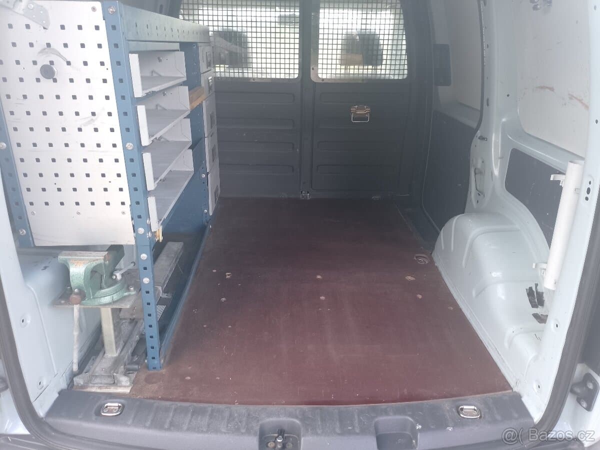 2013 Volkswagen CADDY - 7
