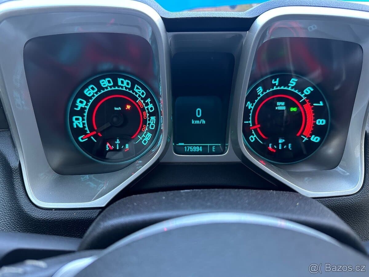 2010 Chevrolet CAMARO - 7