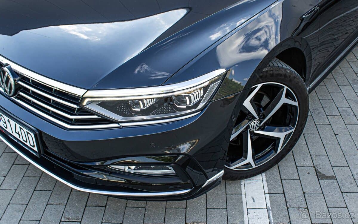 2020 Volkswagen PASSAT - 7