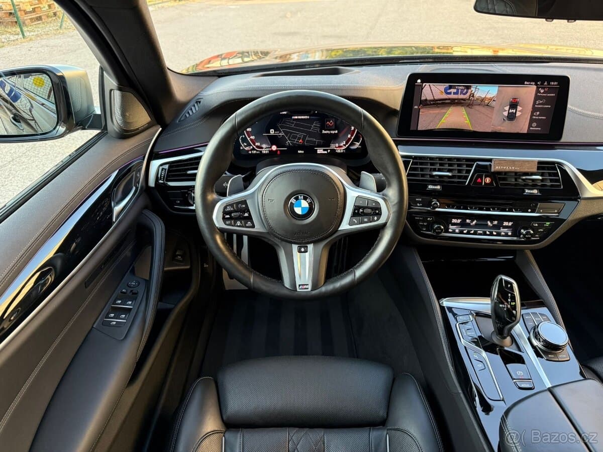 2020 BMW M5 - 7