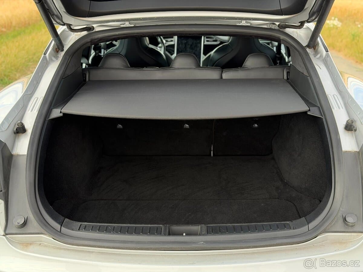 2013 Tesla MODEL S - 7