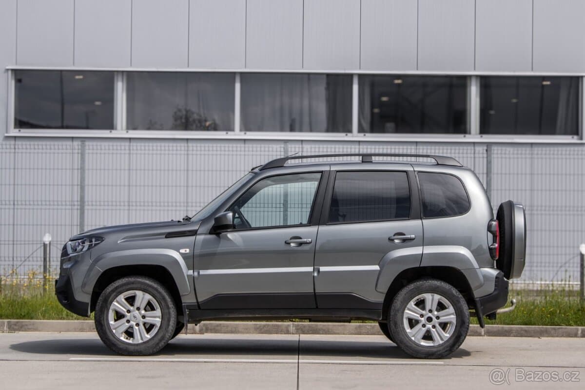 2022 Lada NIVA - 7