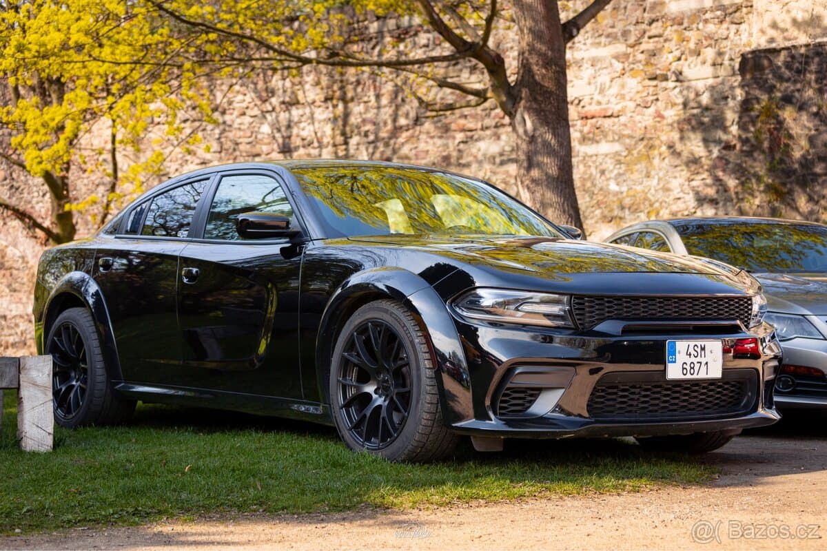Dodge CHARGER - 7