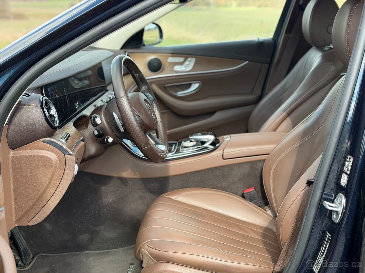 2017 Mercedes-Benz OSTATNÍ - 7