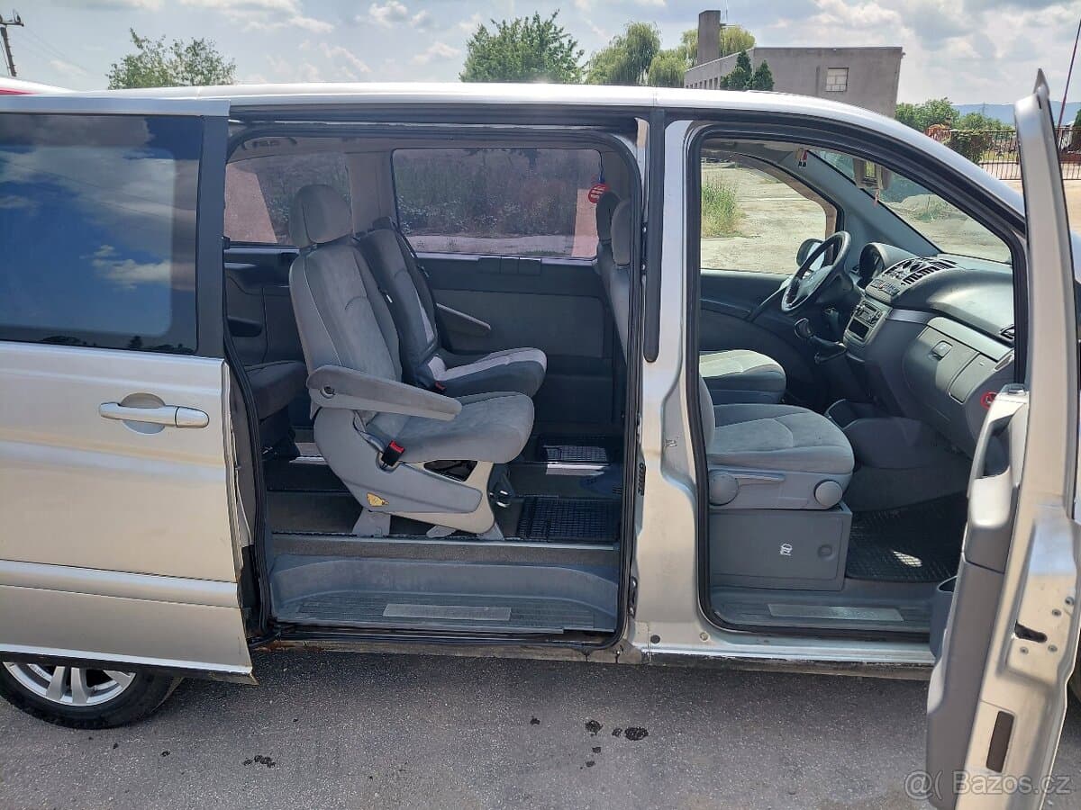 2004 Mercedes-Benz VIANO - 7