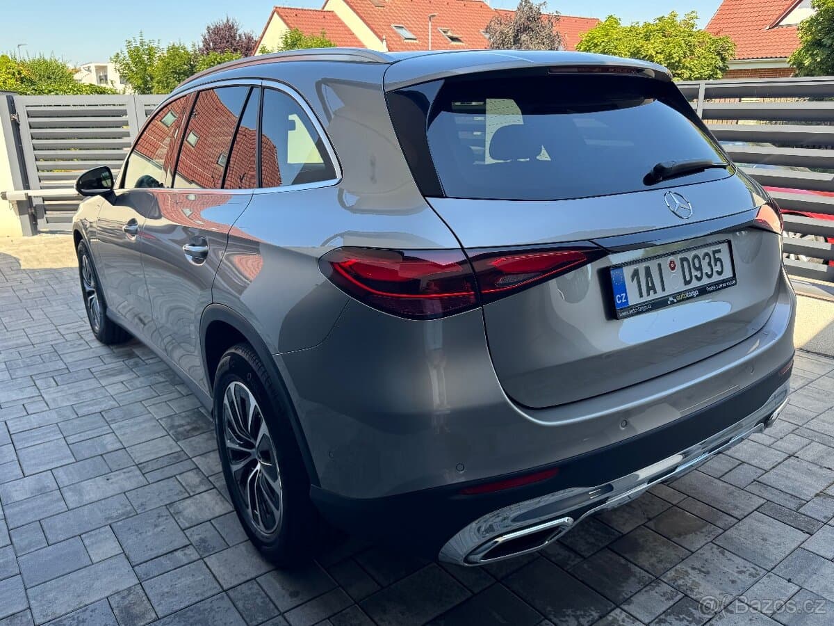 2023 Mercedes-Benz GLC - 7