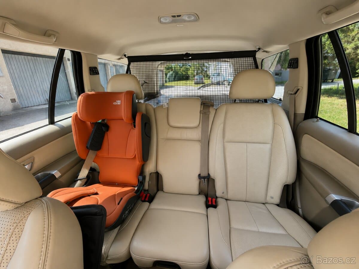 2011 Volvo XC90 - 7