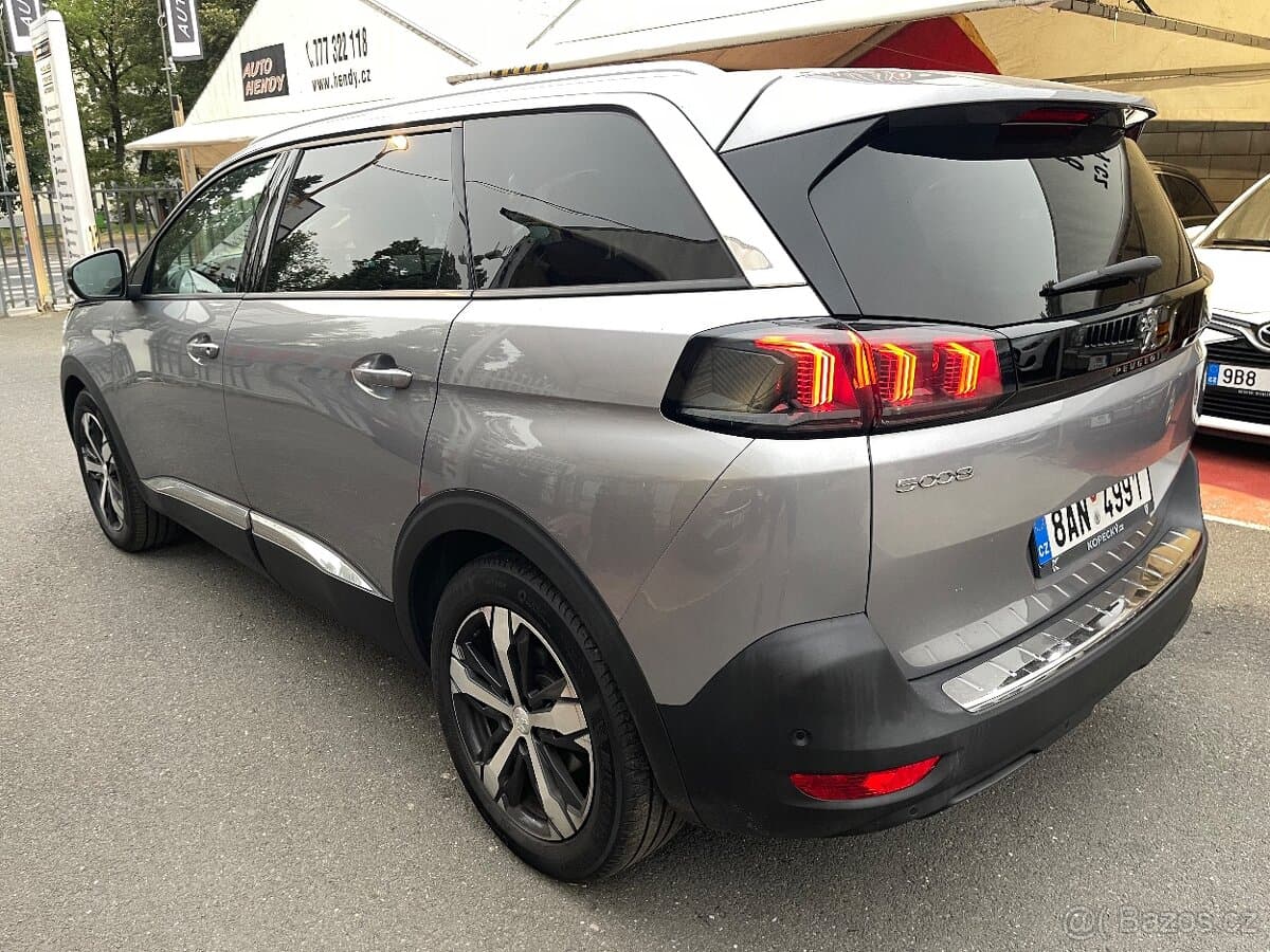 2021 Peugeot 5008 - 7