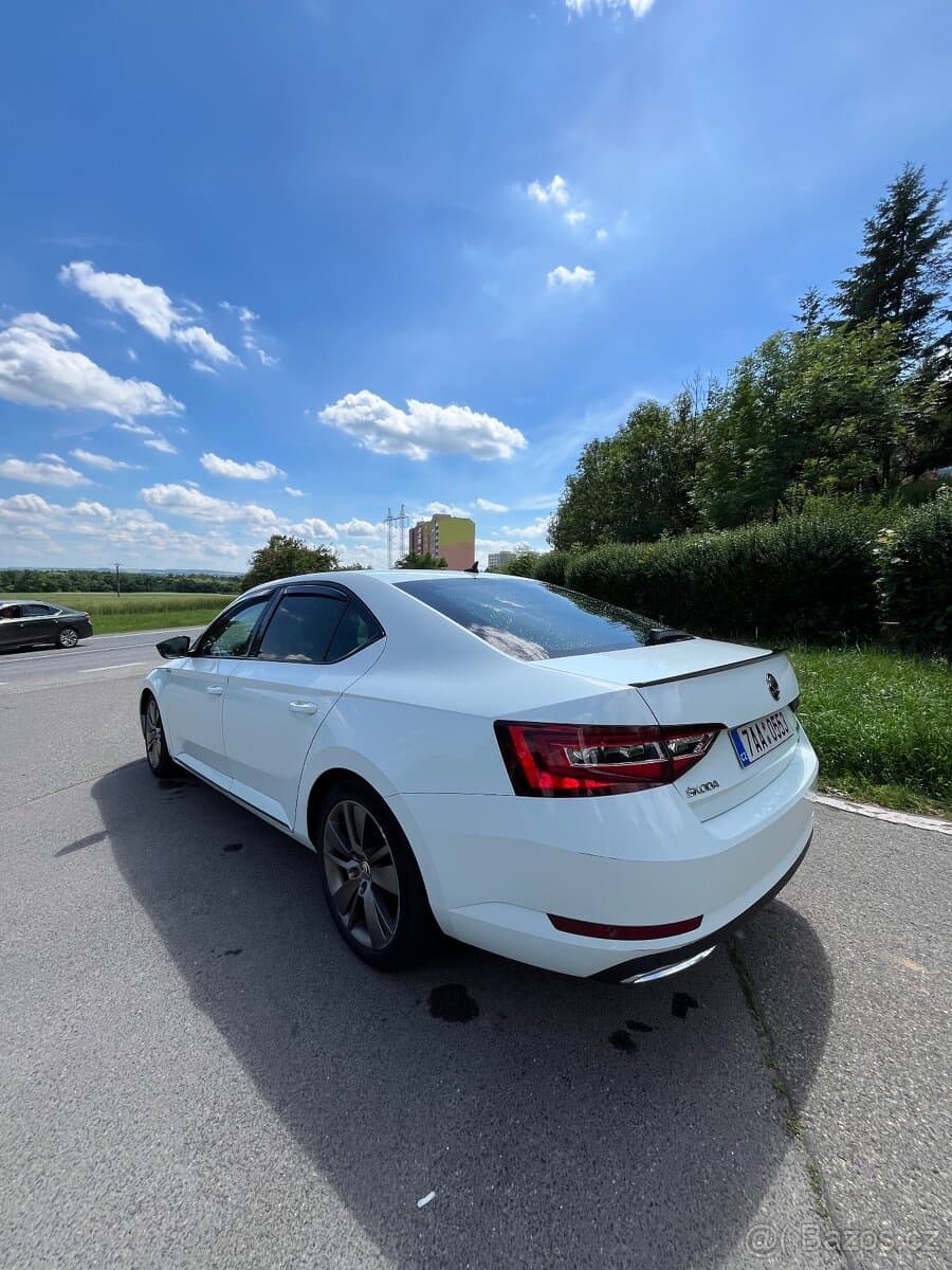 Škoda SUPERB - 7