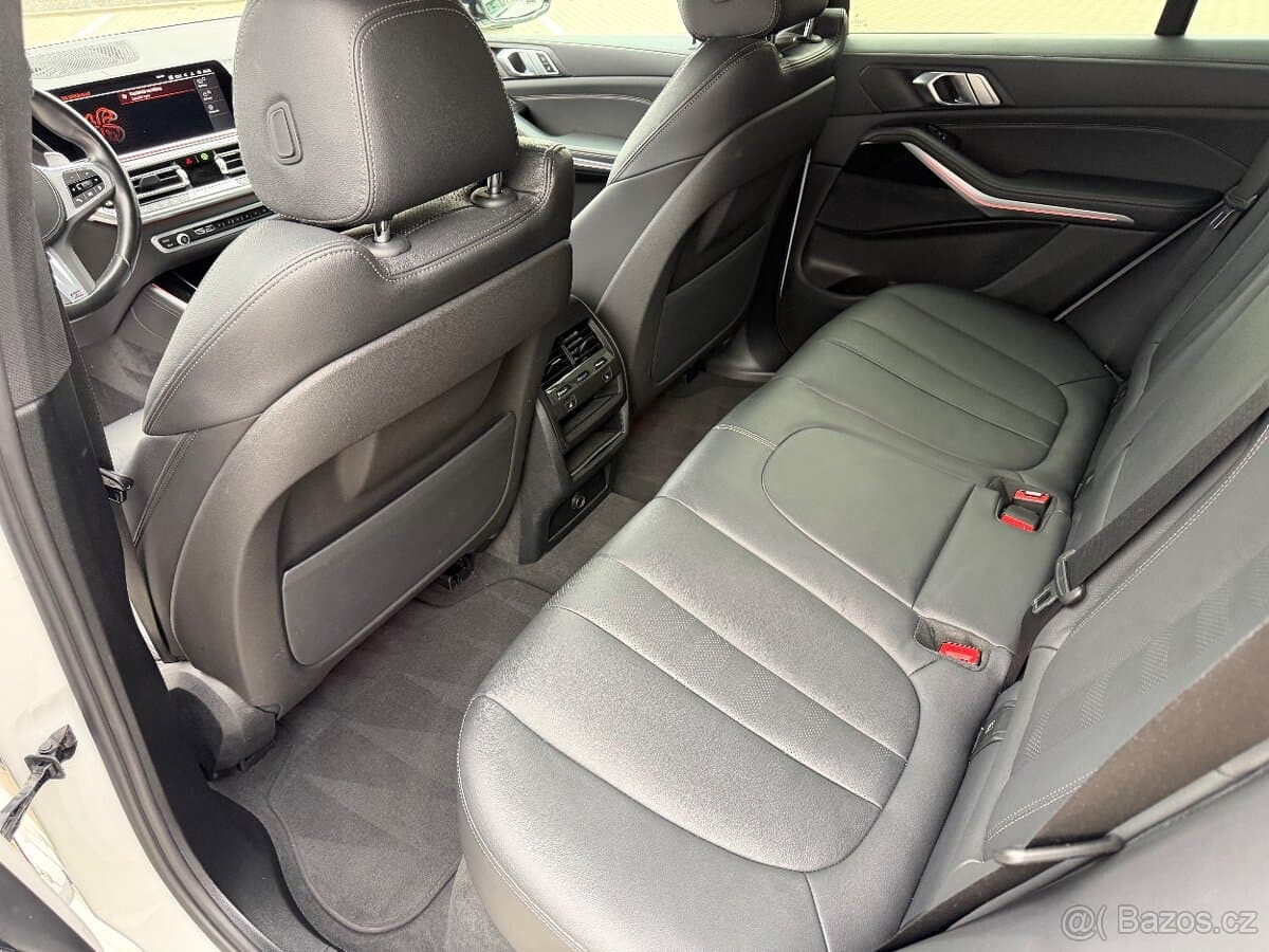 2022 BMW X5 - 7
