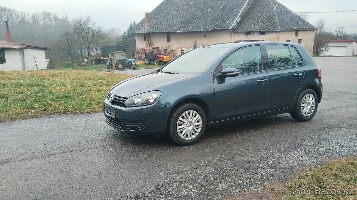 2010 Volkswagen GOLF - 7