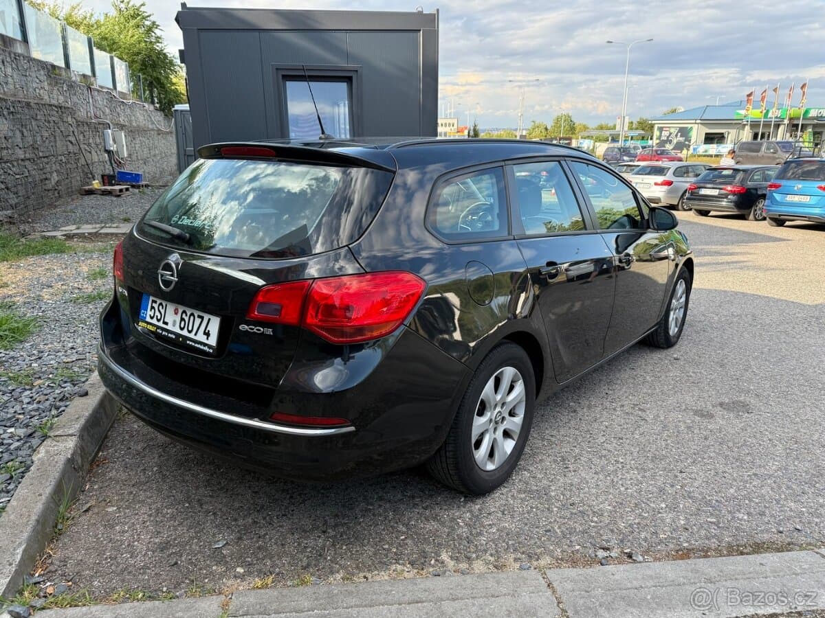 2013 Opel ASTRA - 7