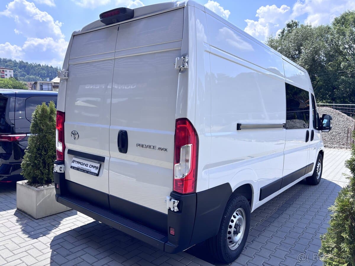 2025 Toyota PROACE - 7