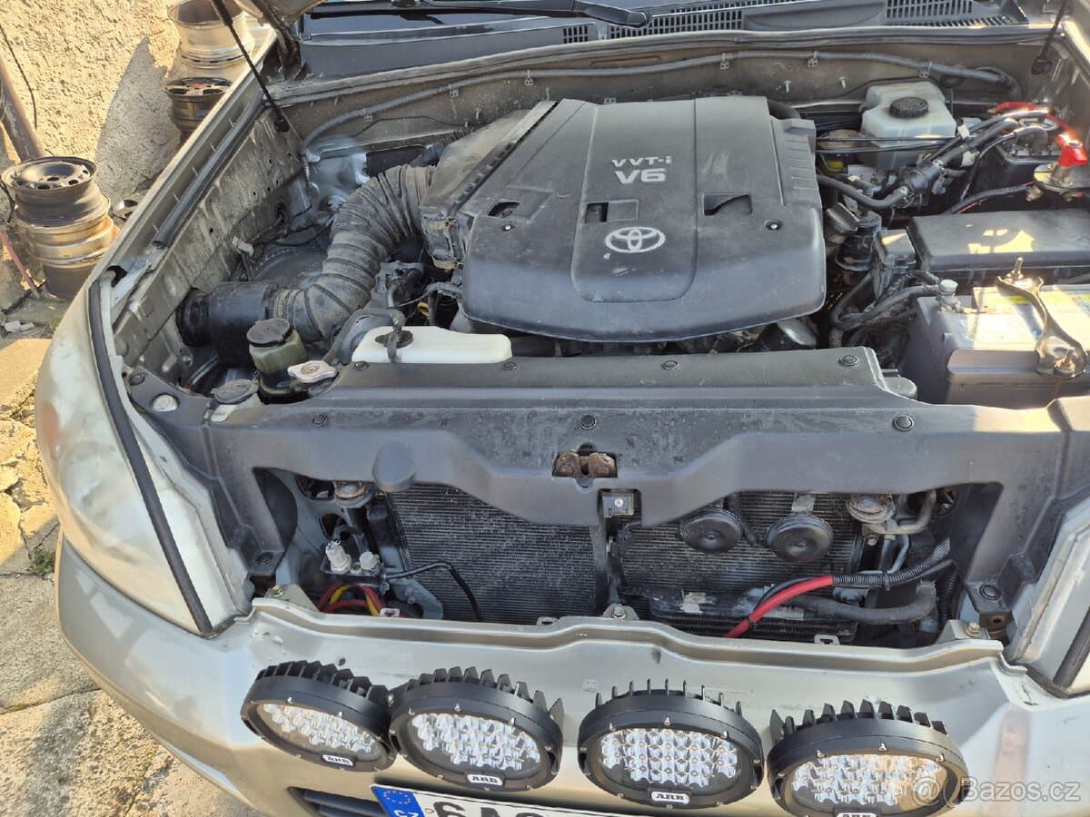 2003 Toyota LAND CRUISER - 7