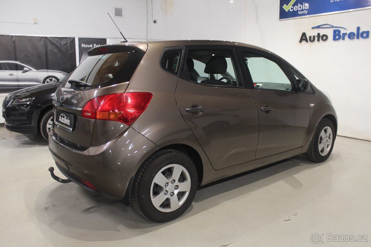 2016 Kia VENGA - 7