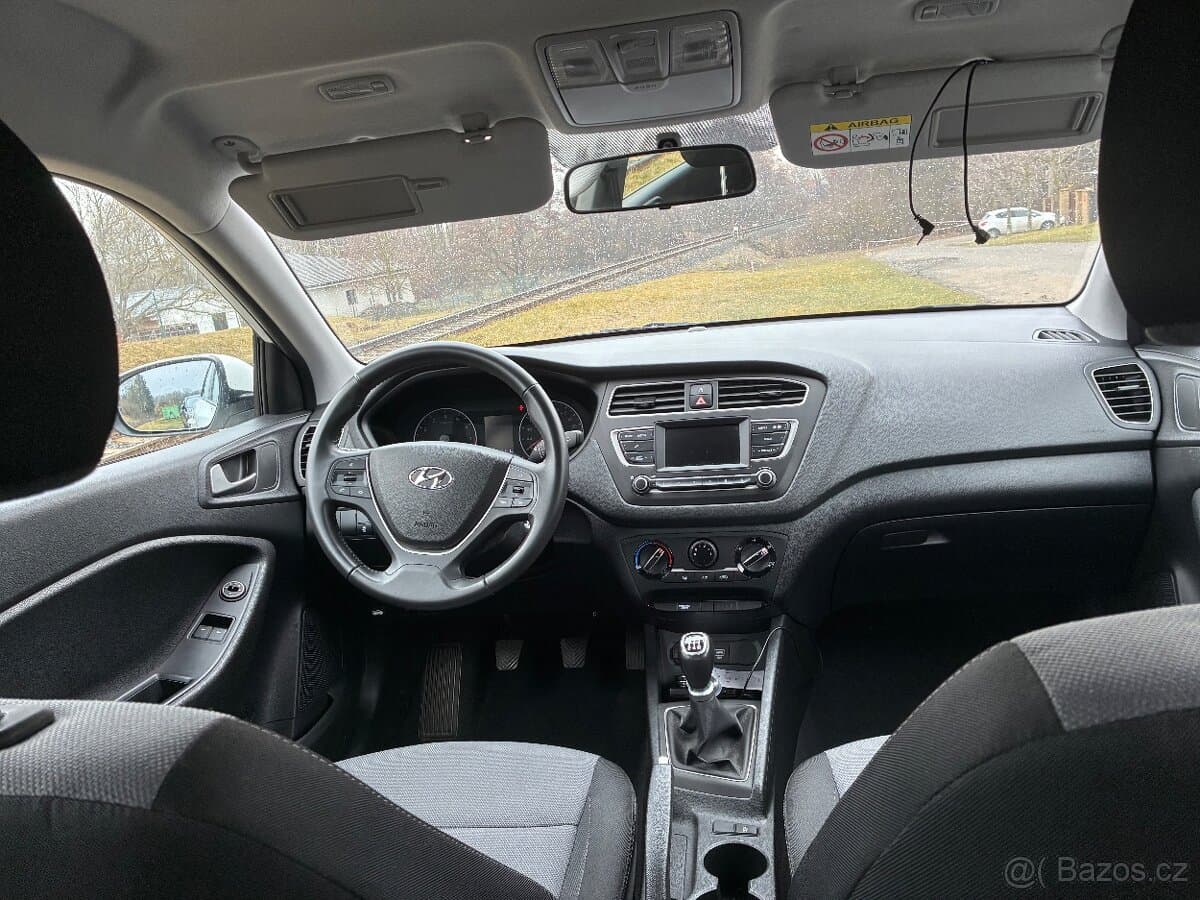 2019 Hyundai i20 - 7