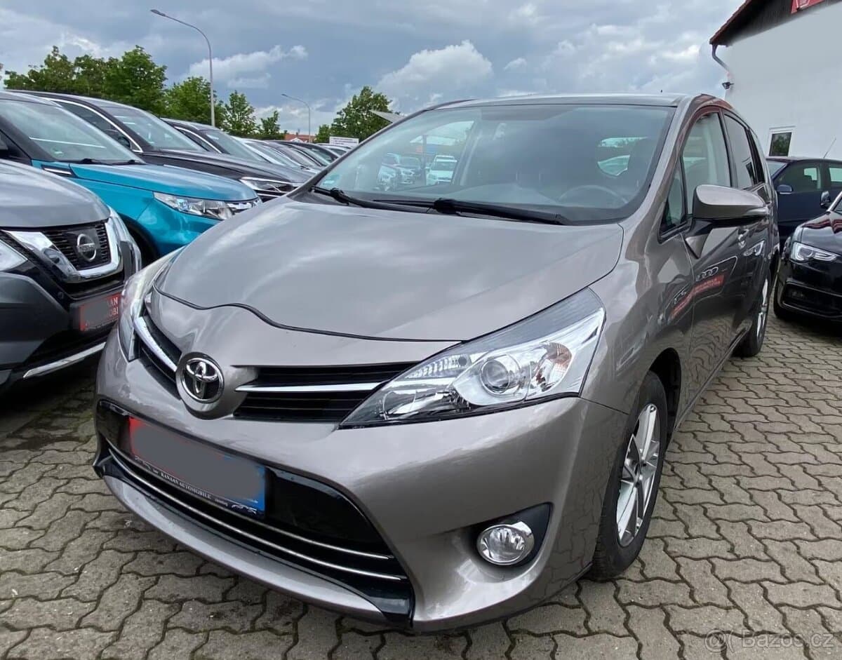 2015 Toyota VERSO - 7