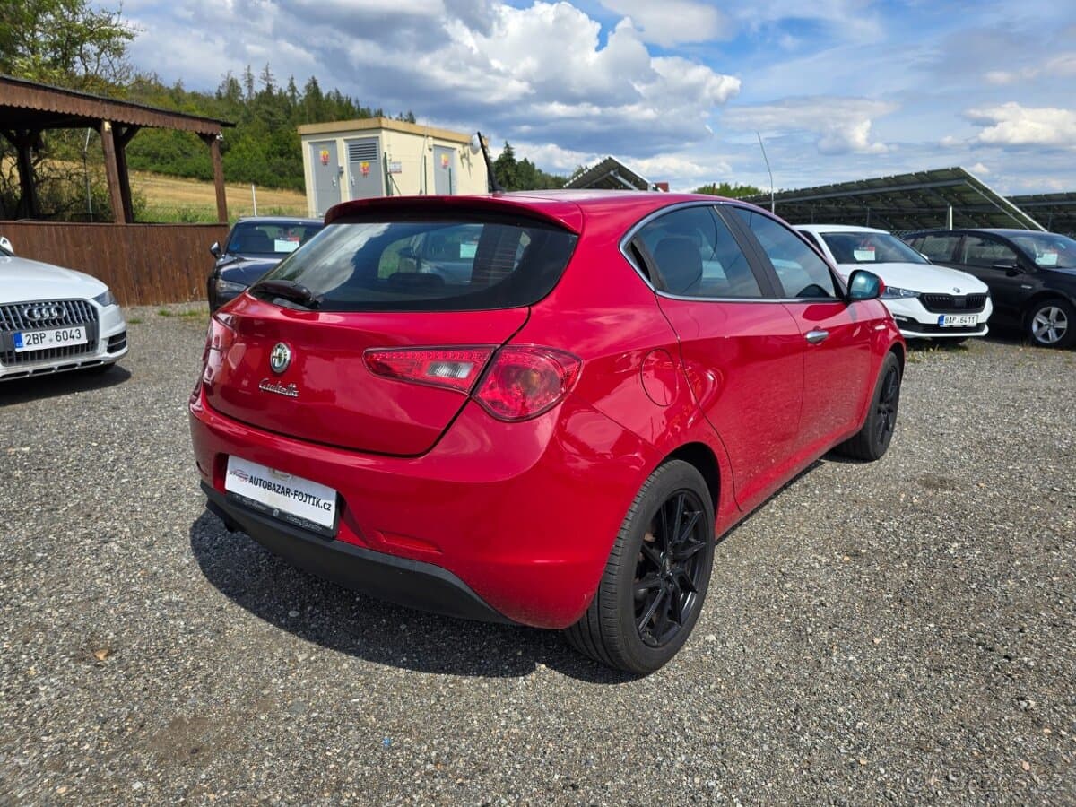 2011 Alfa Romeo GIULIETTA - 7