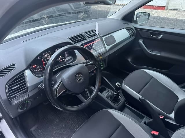 2015 Škoda FABIA - 7