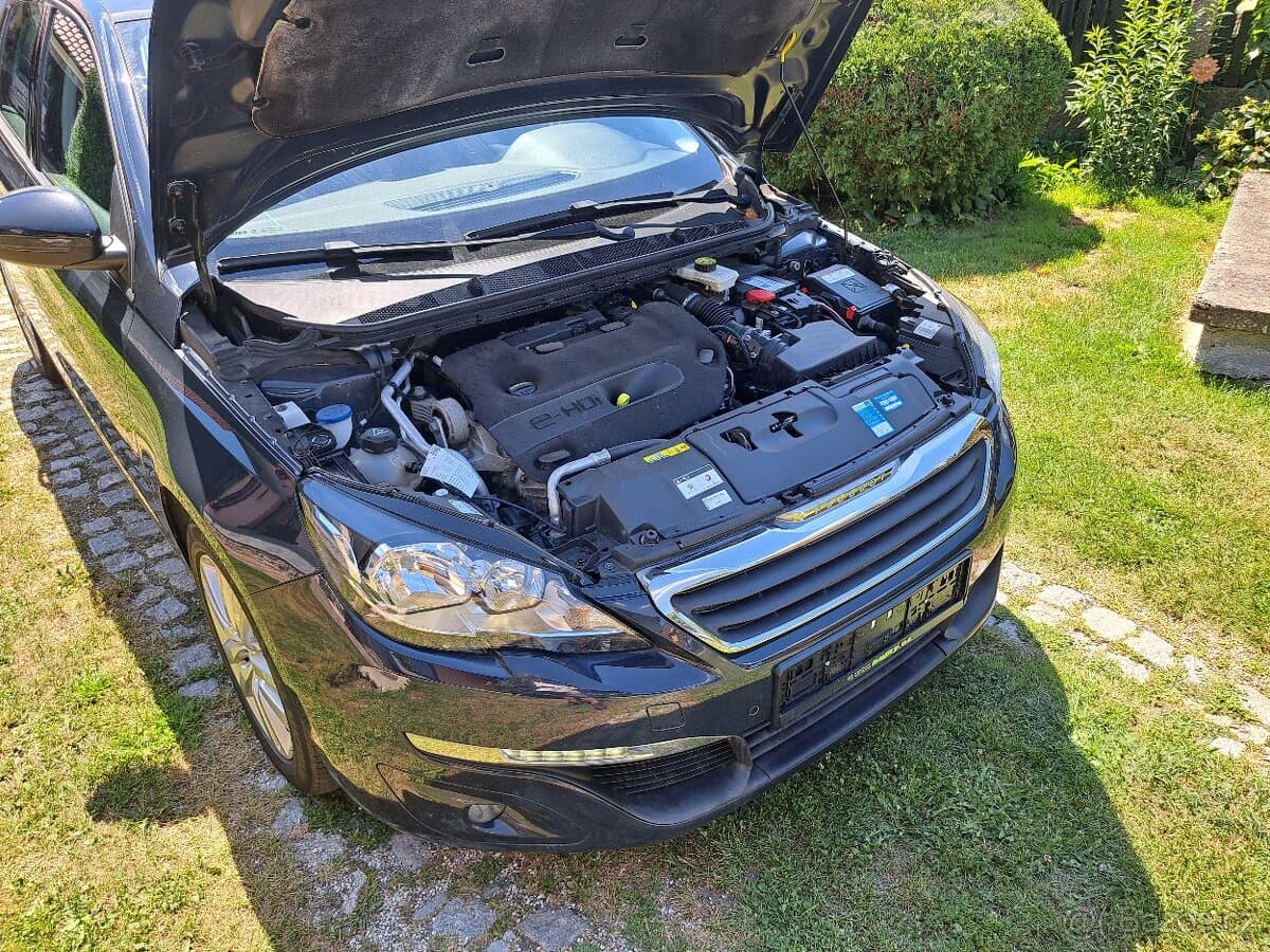 2015 Peugeot 308 - 7