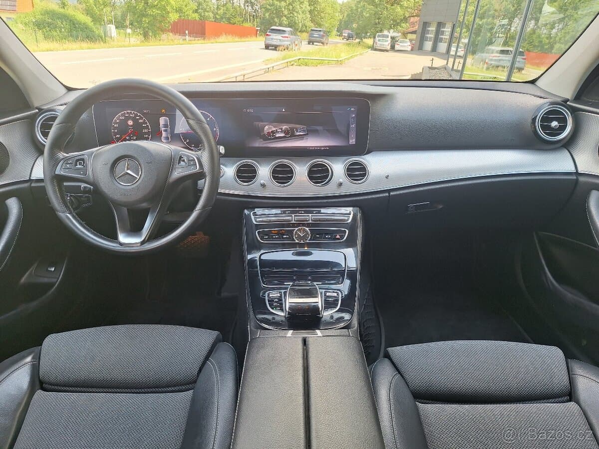 2017 Mercedes-Benz OSTATNÍ - 7