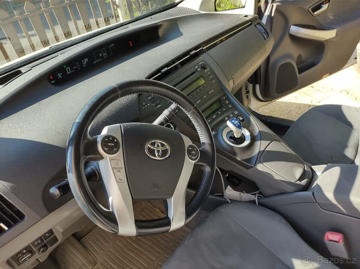 2009 Toyota PRIUS - 7