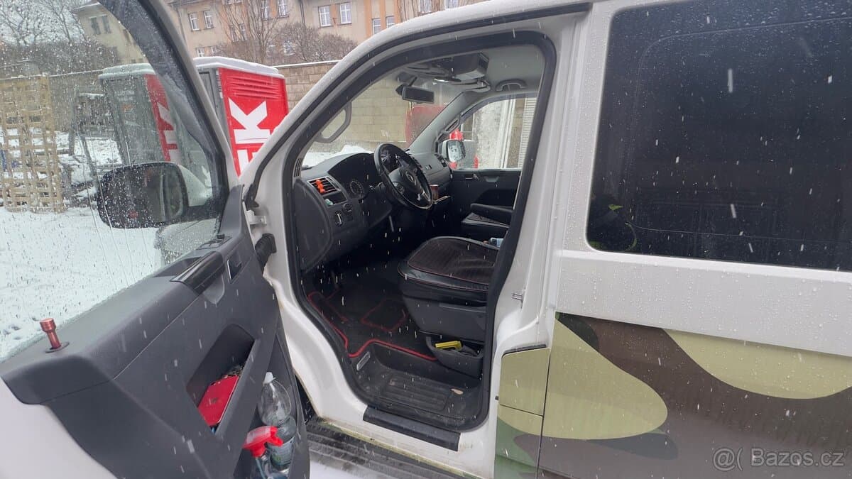 2014 Volkswagen MULTIVAN - 7