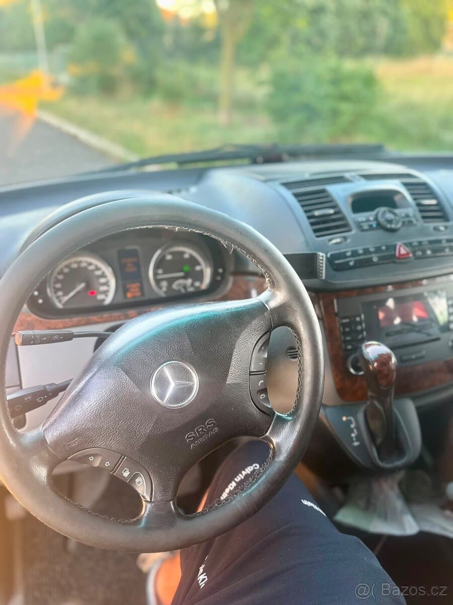 Mercedes-Benz VIANO - 7