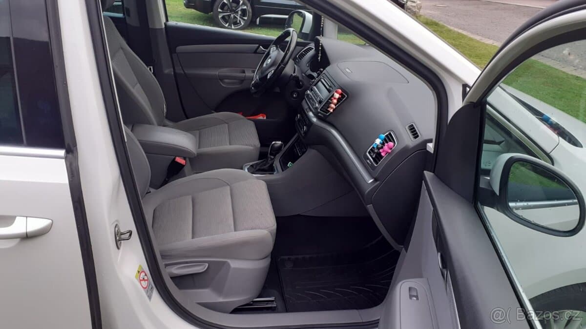 Volkswagen SHARAN - 7