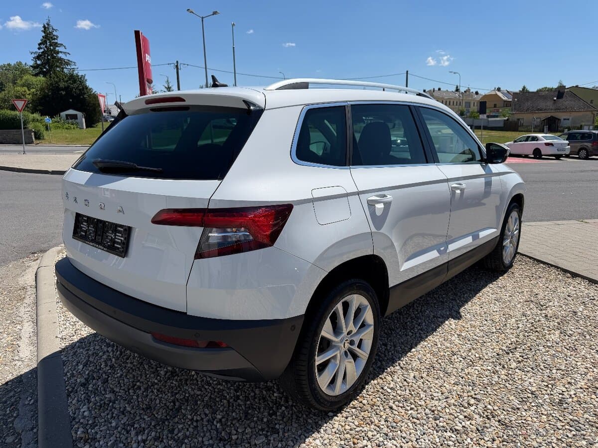 2021 Škoda KAROQ - 7