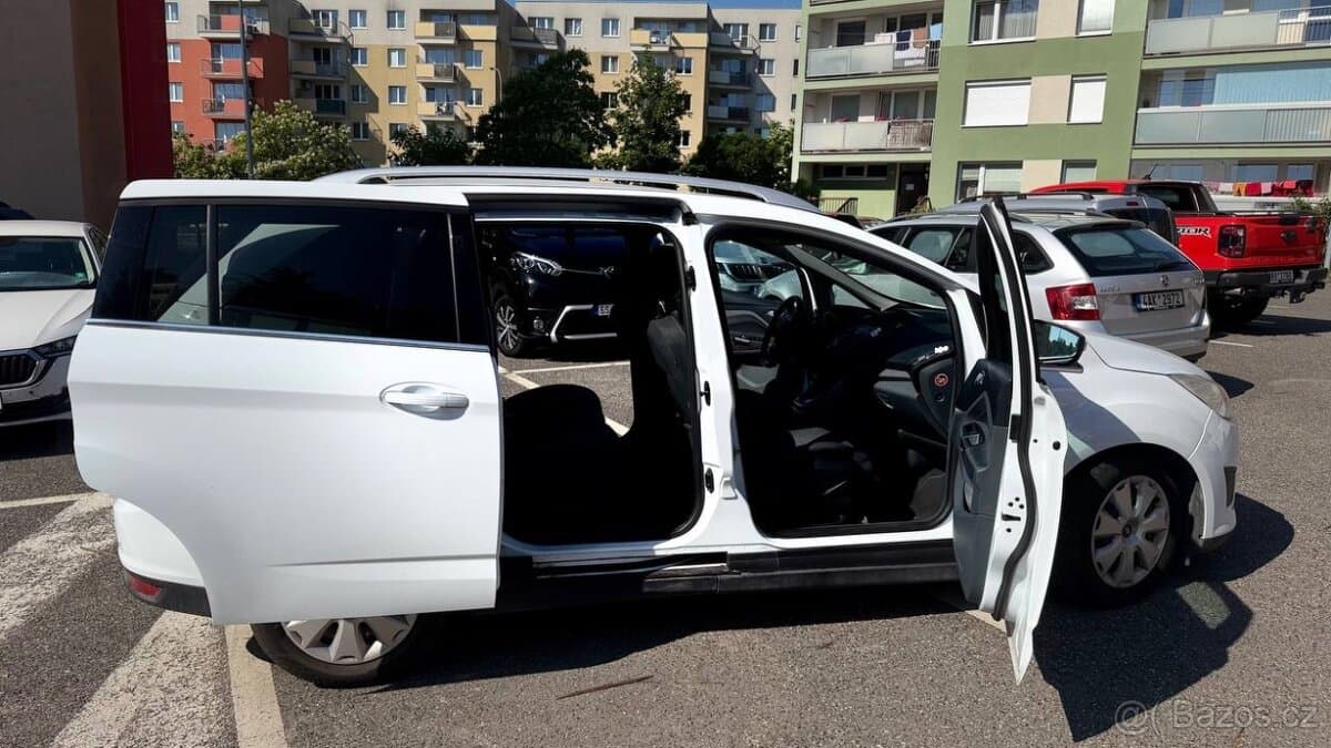 2014 Ford C-MAX - 7