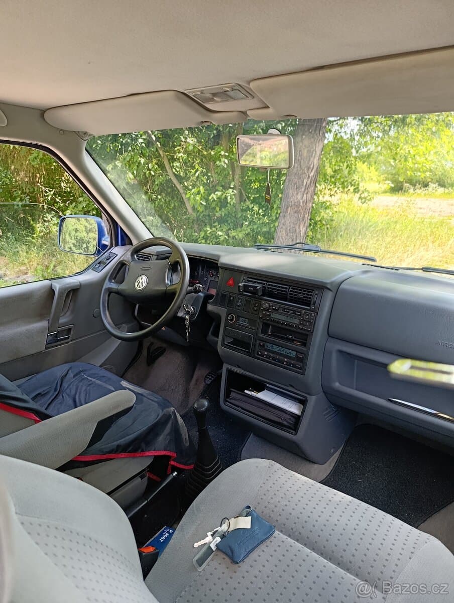 2001 Volkswagen MULTIVAN - 7