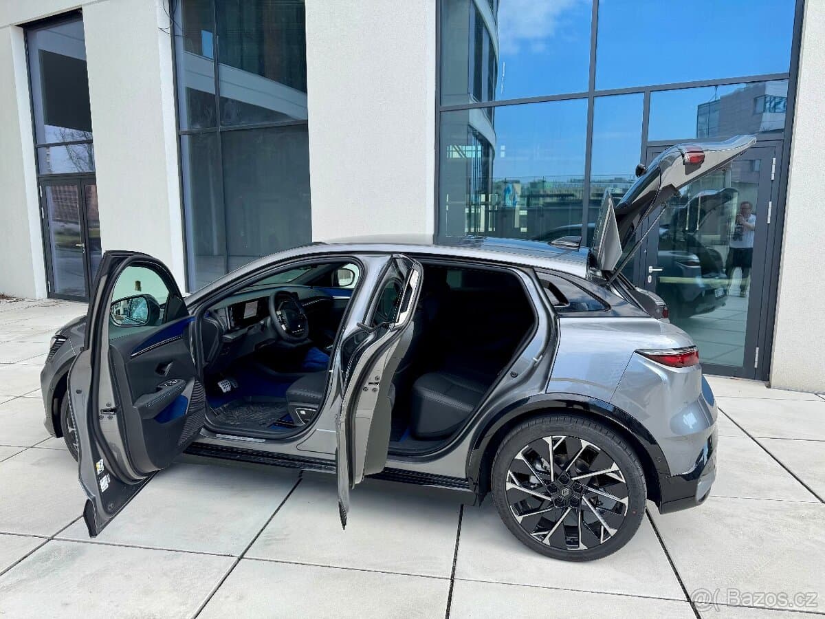 2023 Renault MEGANE - 7