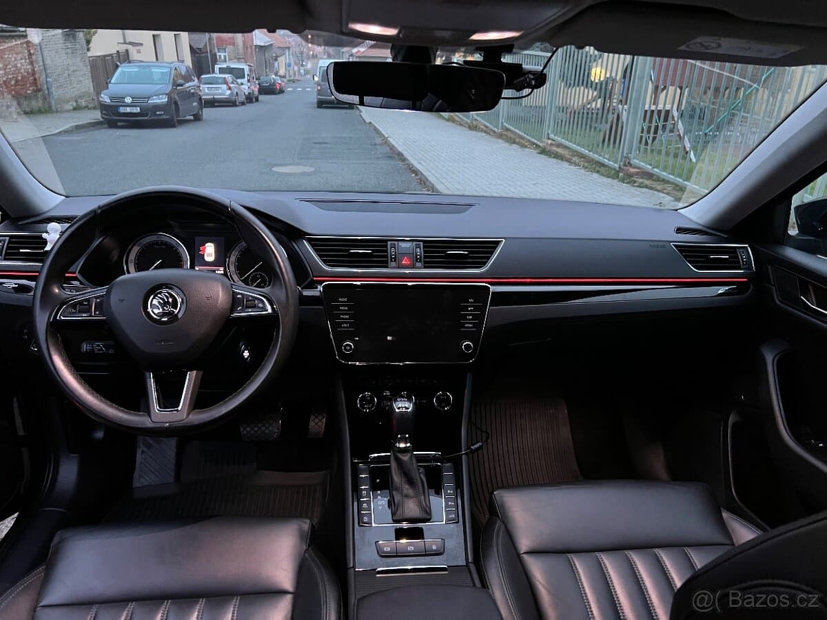 2018 Škoda SUPERB - 7