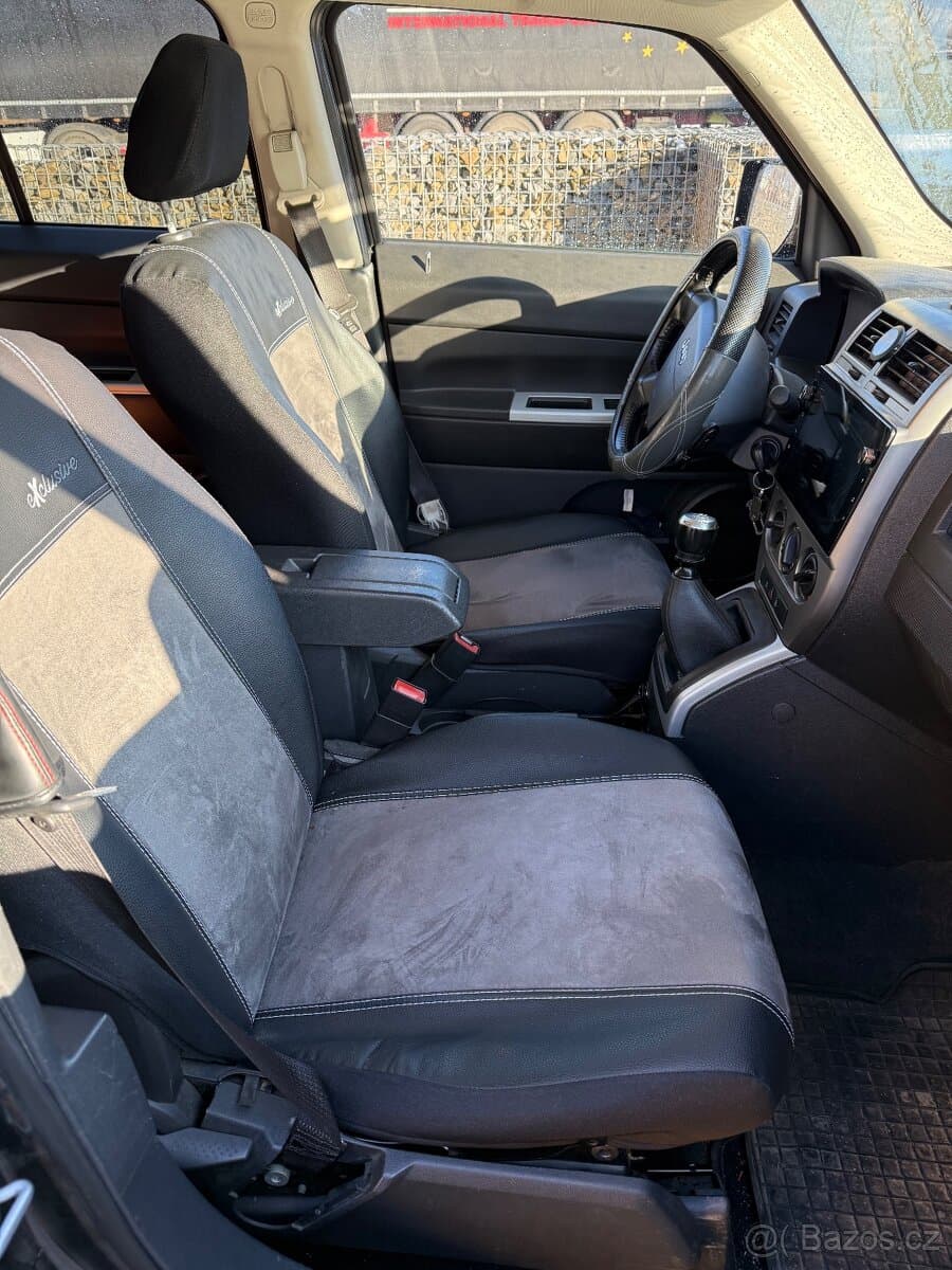2009 Jeep PATRIOT - 7