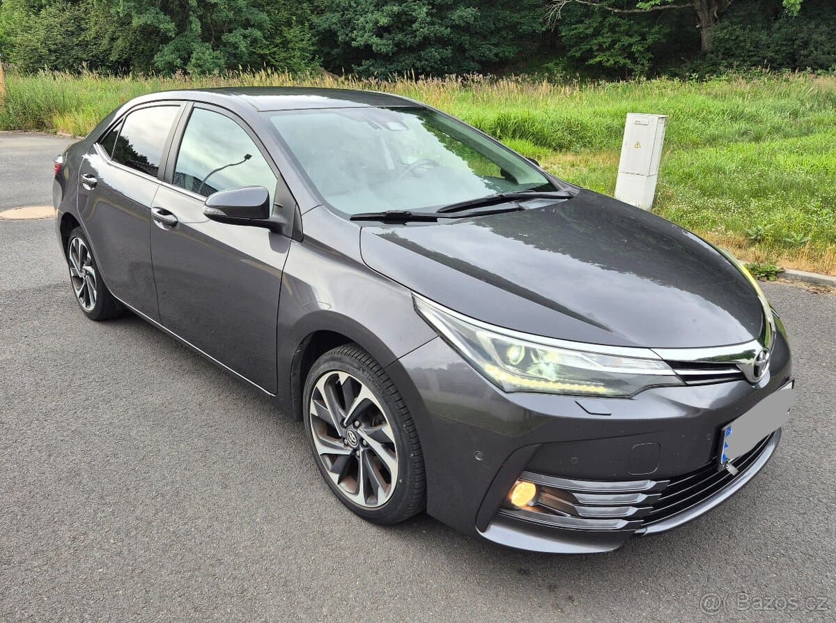 2018 Toyota COROLLA - 7