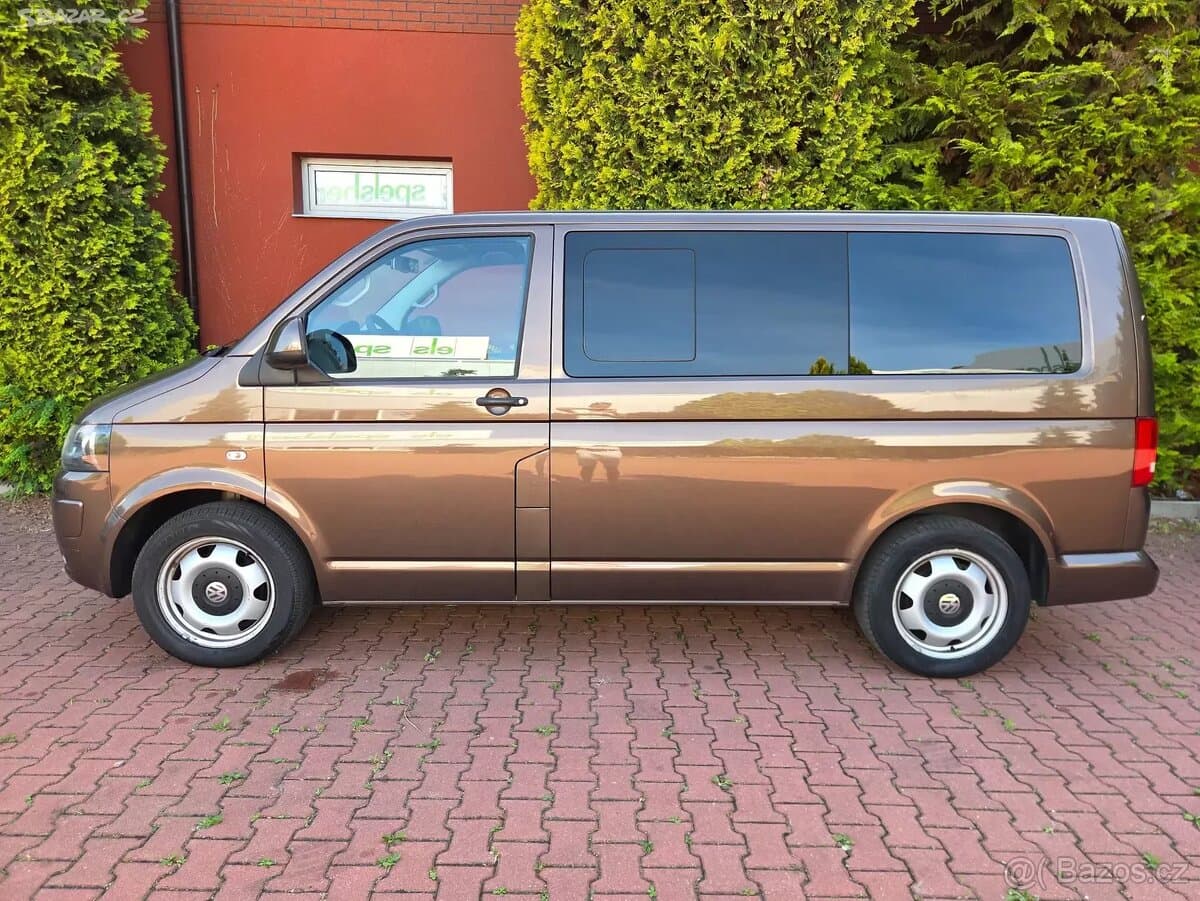 2010 Volkswagen MULTIVAN - 7