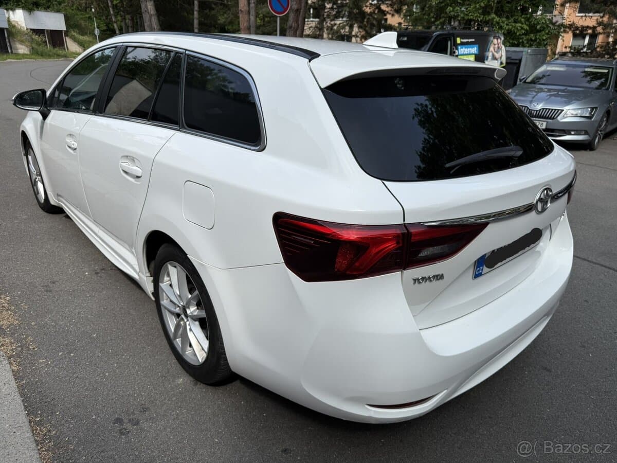 2016 Toyota AVENSIS - 7