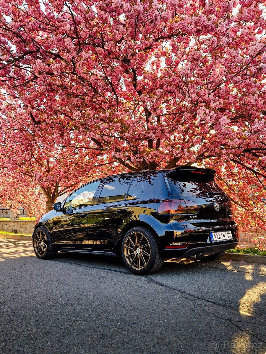2012 Volkswagen GOLF - 7
