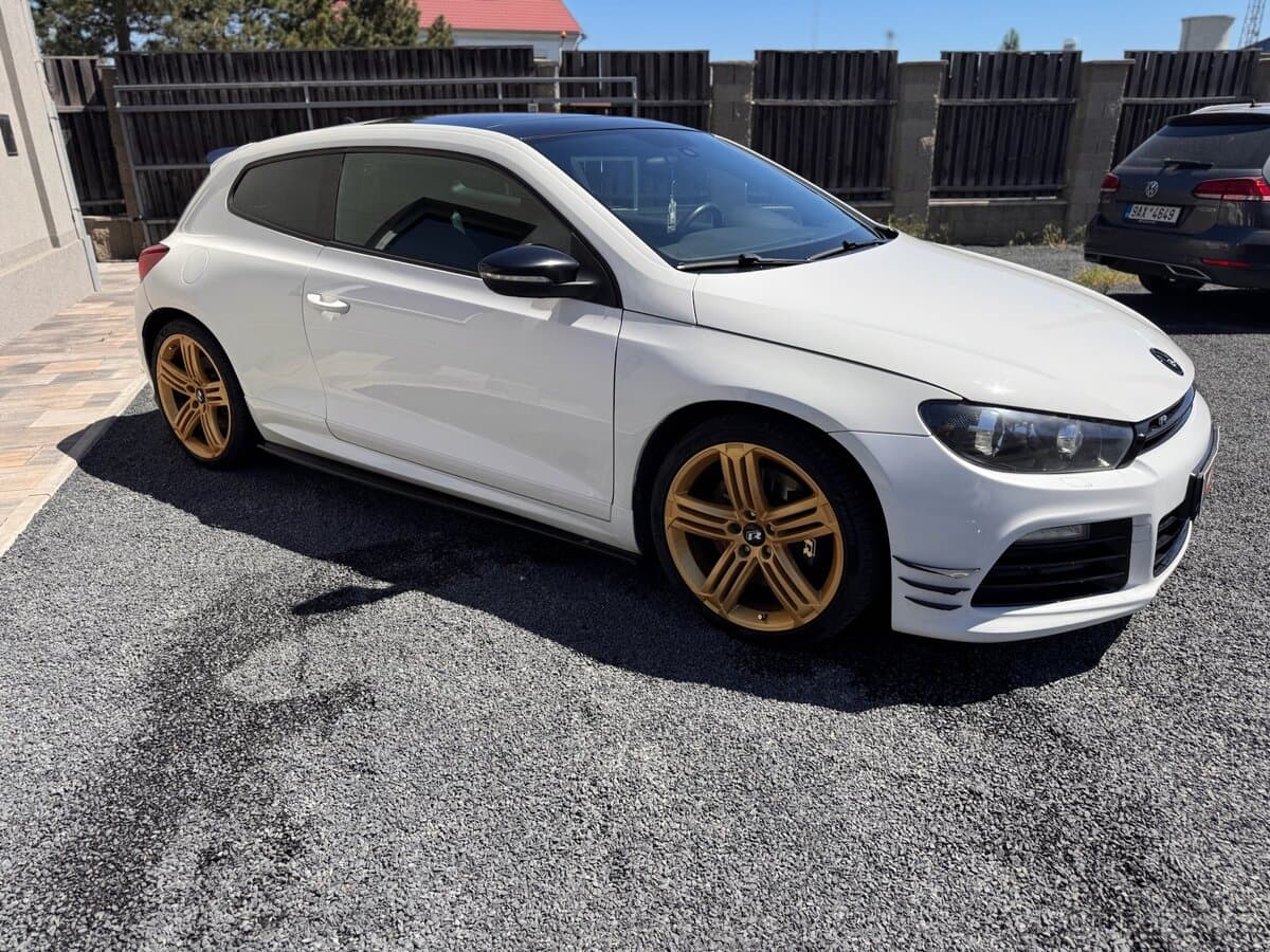 2011 Volkswagen CC - 7