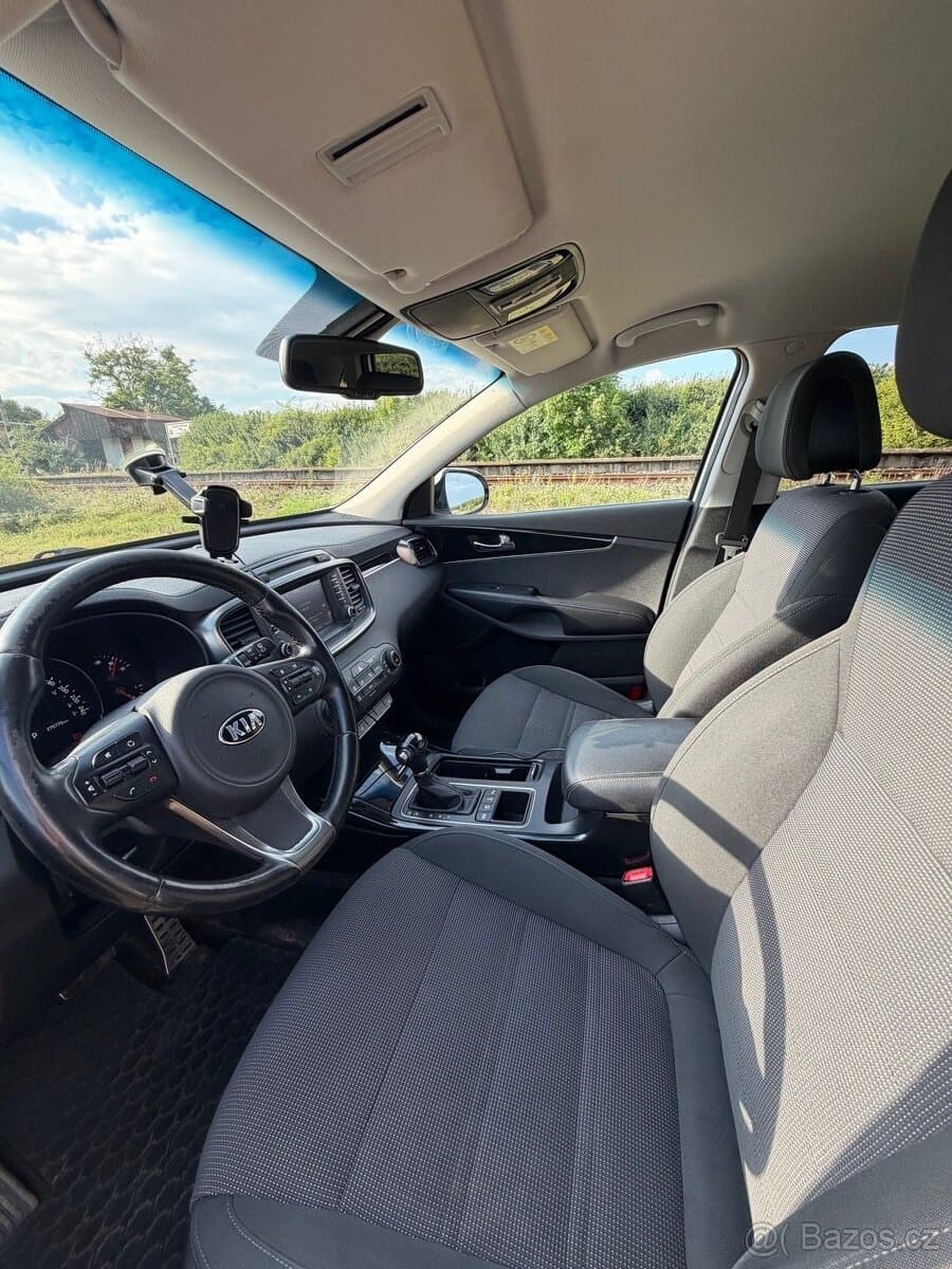 2015 Kia SORENTO - 7