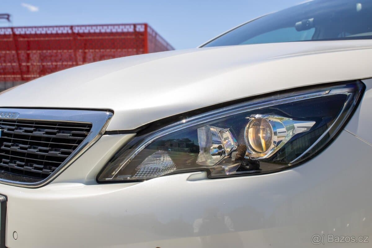 2019 Peugeot 308 - 7