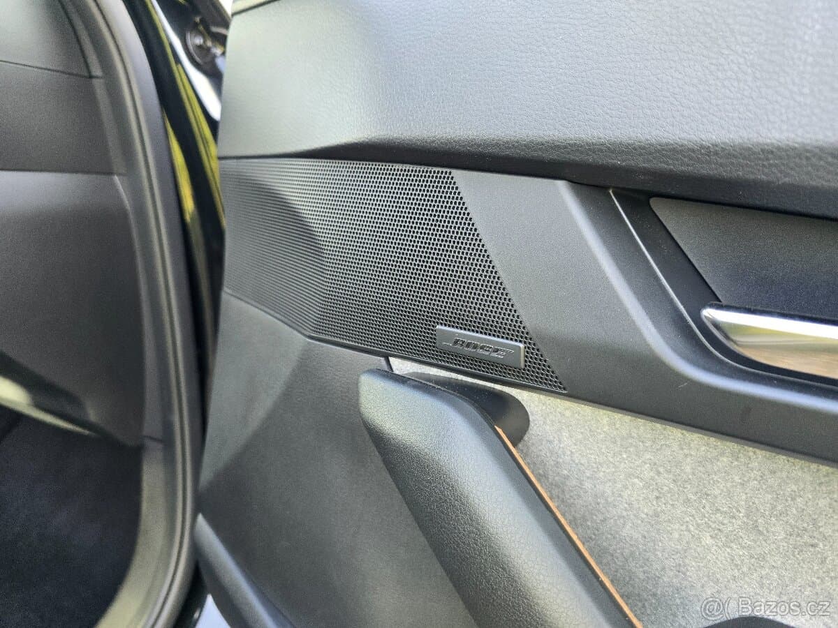 2021 Mazda MX-30 - 7