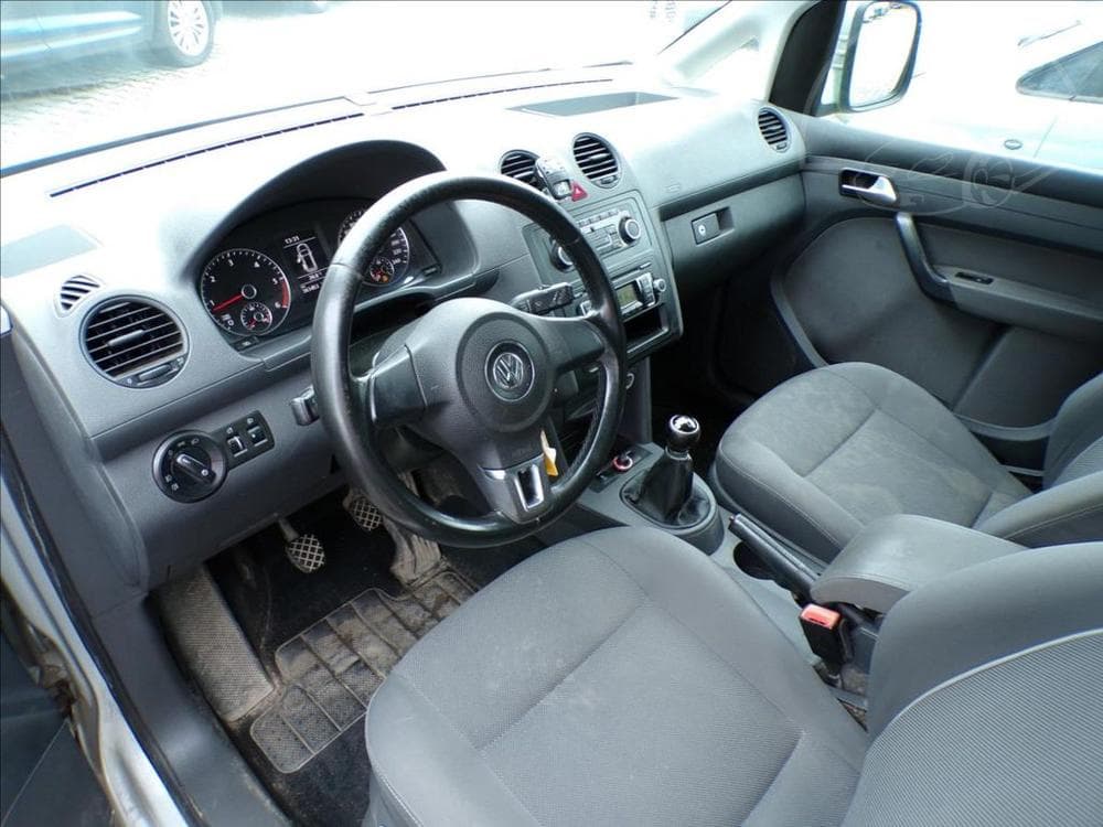 2011 Volkswagen CADDY - 7