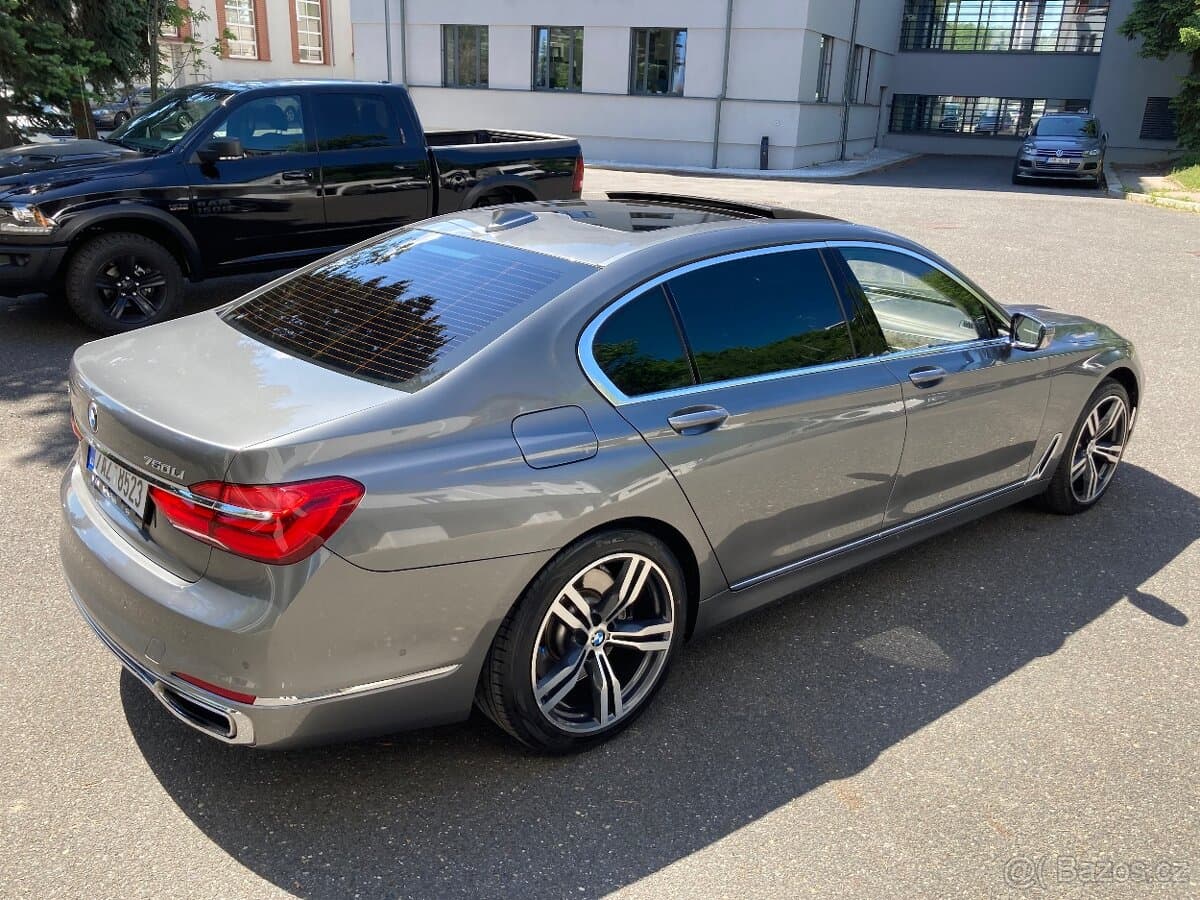 2016 BMW 7-SERIES - 7
